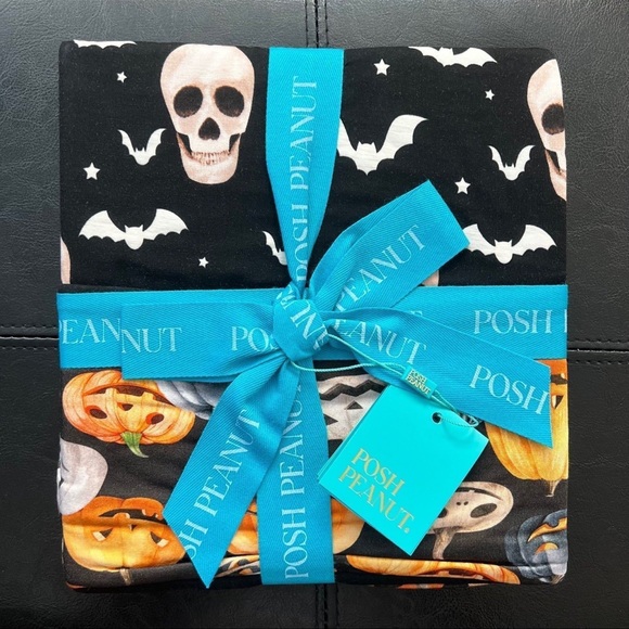 POSH PEANUT PATOO HALLOWEEN SKELLY HITCH BATS SKULLS PUMPKINS GLOW IN THE DARK - Picture 1 of 7